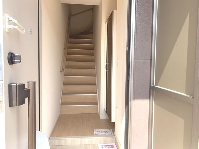 ��ʌ��z�J�s���C�N�^�E���P���ڂ̃}���V�����̌���