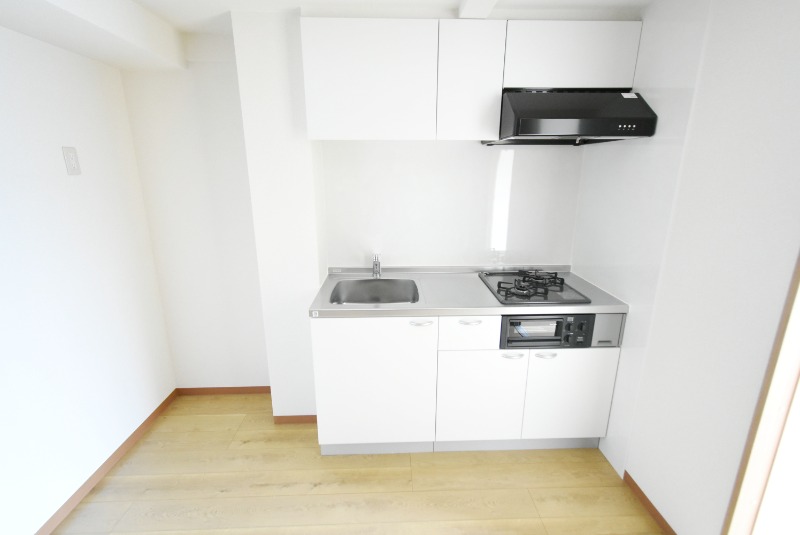 ��ʌ��������܎s��΋戤�����̃}���V�����̃L�b�`��