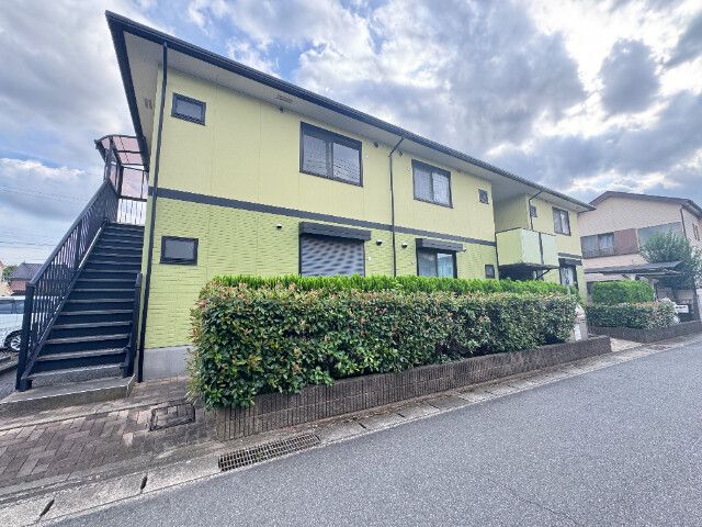 ��ʌ�����s�����Q���ڂ̃A�p�[�g�̌����O��