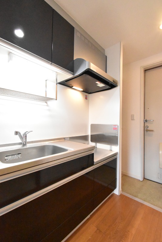 ��ʌ�����s�˒˓�S���ڂ̃}���V�����̃L�b�`��