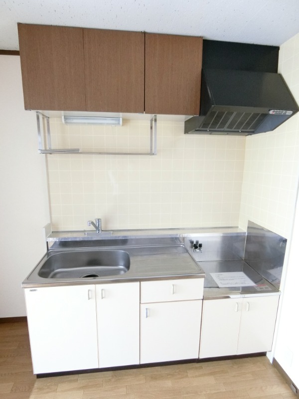 ��ʌ�����s�����Q���ڂ̃}���V�����̃L�b�`��