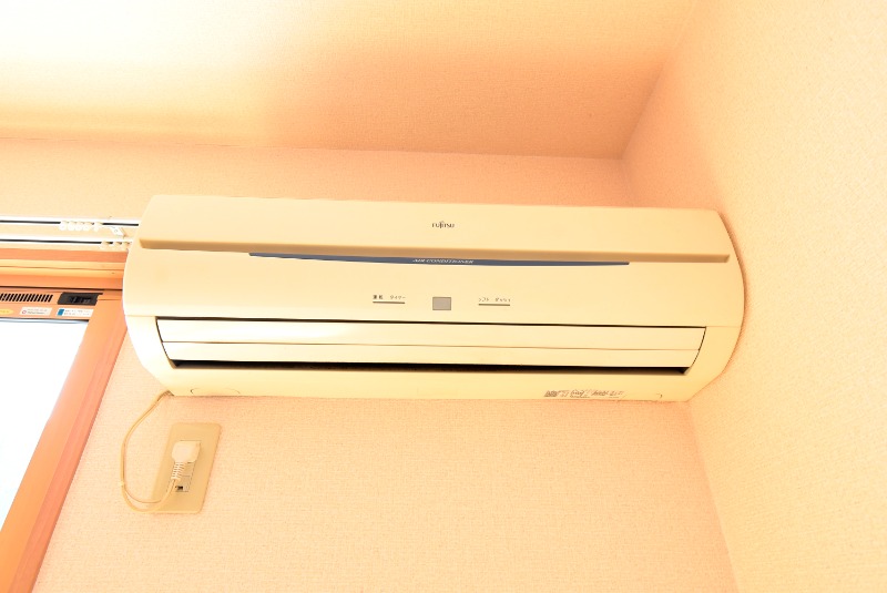 ��ʌ�����s�㕽�����P���ڂ̃A�p�[�g�̂��̑��ݔ�