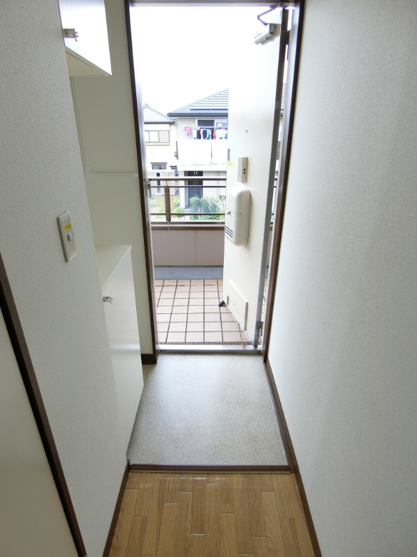 ��ʌ�����s�����Q���ڂ̃}���V�����̌���