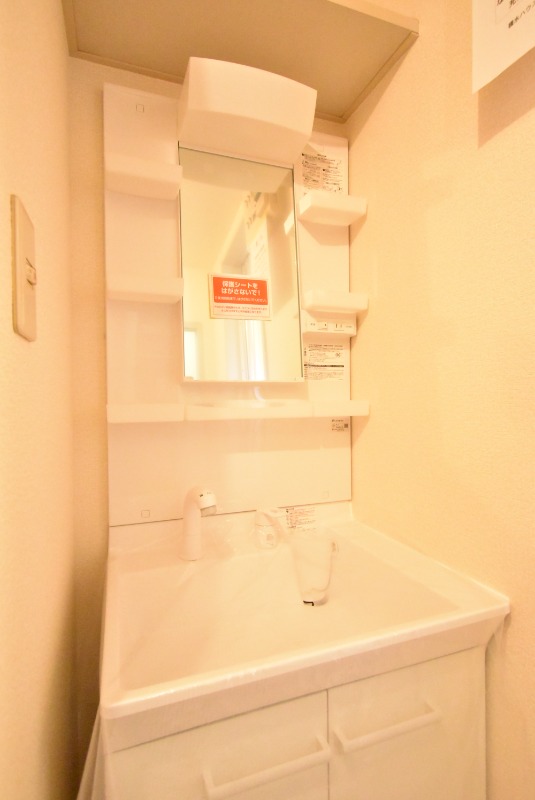 ��ʌ��������܎s������厚�쒆��̃A�p�[�g�̐��ʏ�