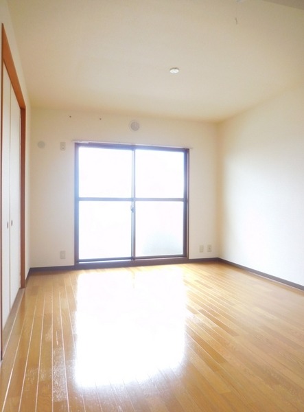 ��ʌ��������܎s�΋擌�Y�a�X���ڂ̃}���V�����̋��ԁE���r���O