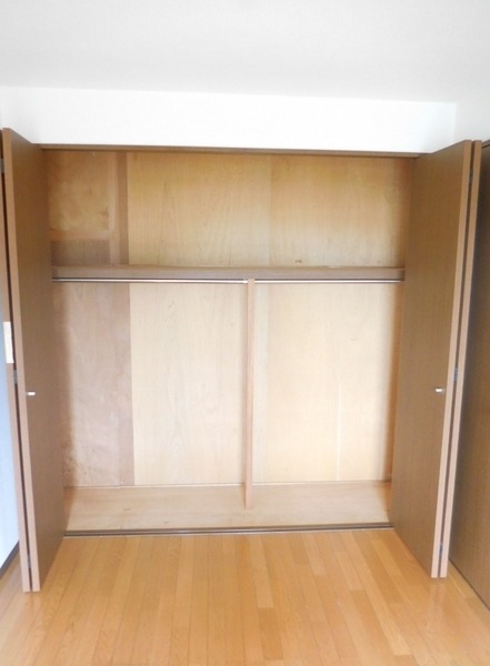 ��ʌ��������܎s�΋擌�Y�a�X���ڂ̃}���V�����̎��[