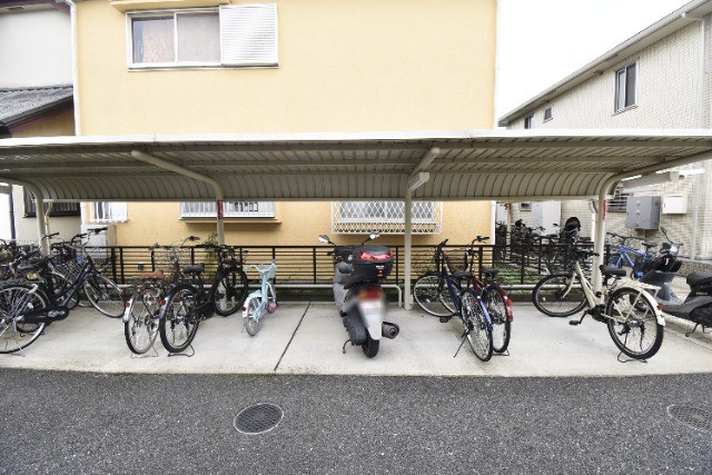 ��ʌ��������܎s�����攪���q�R���ڂ̃A�p�[�g�̂��̑�