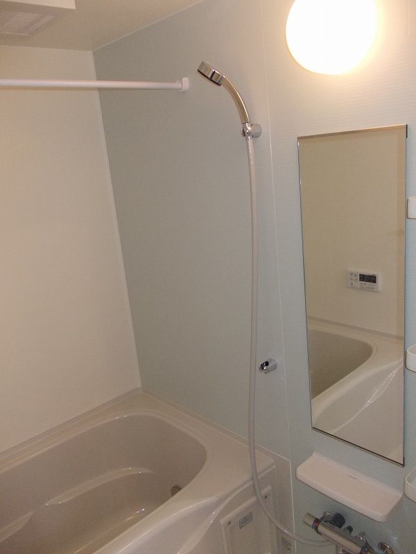 ��ʌ��z�J�s���͒��T���ڂ̃A�p�[�g�̃o�X