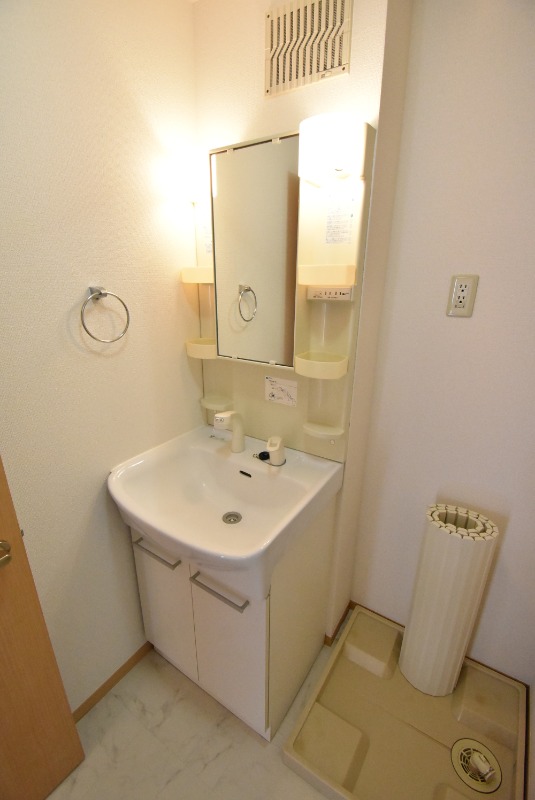 ��ʌ��������܎s������ۃ��蒬�̃A�p�[�g�̐��ʏ�