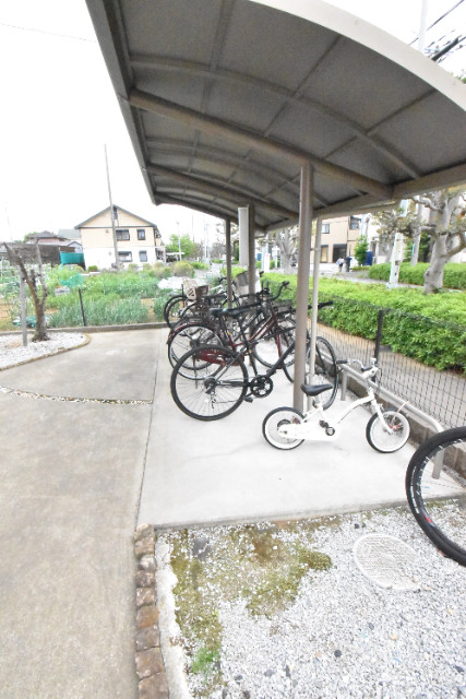 ��ʌ��������܎s�΋揼�؂P���ڂ̃A�p�[�g�̂��̑�