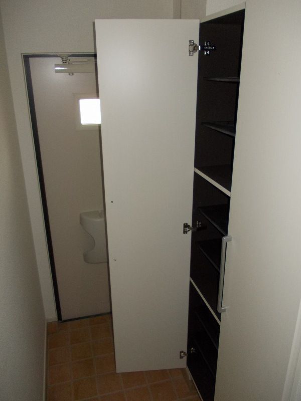 ��ʌ��z�J�s���͒��T���ڂ̃A�p�[�g�̌���