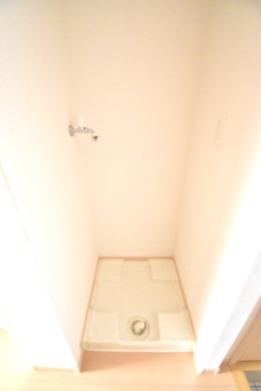 ��ʌ��z�J�s�ԎR���R���ڂ̃A�p�[�g�̂��̑�