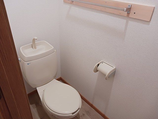 ��ʌ�����s�厚�����̃A�p�[�g�̃g�C��