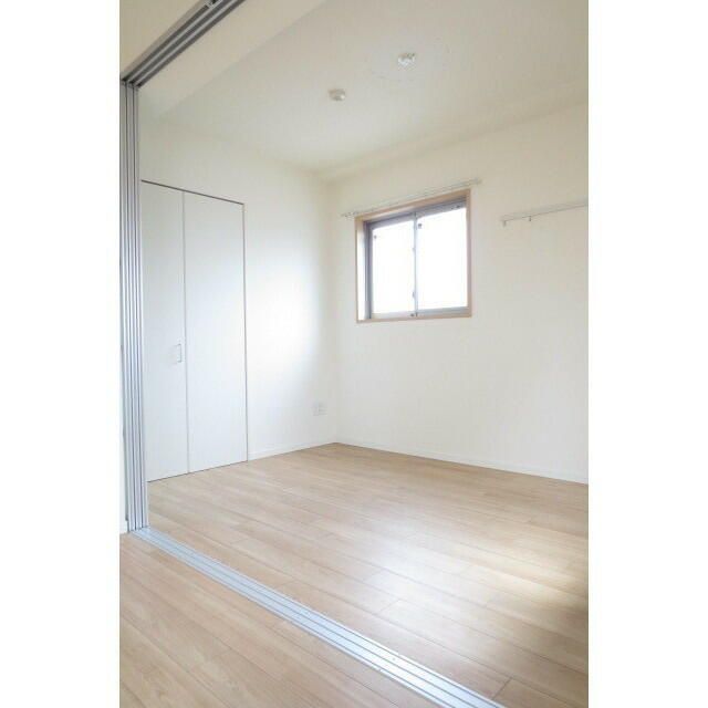 ��ʌ�����s�{���Q���ڂ̃}���V�����̂��̑������E�X�y�[�X