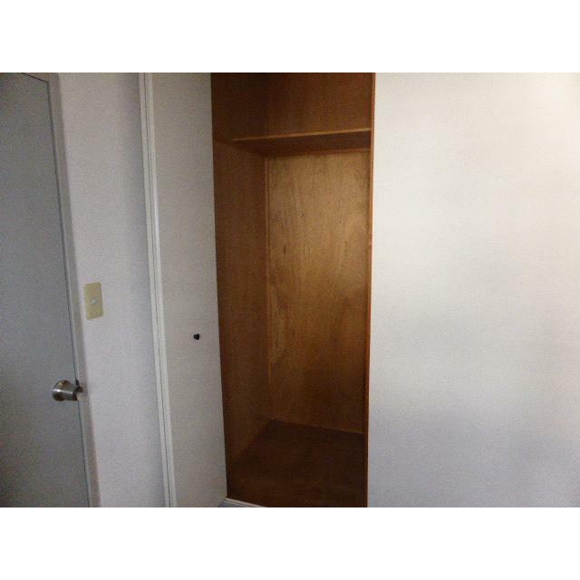 ��ʌ�����s�{���U���ڂ̃A�p�[�g�̂��̑������E�X�y�[�X