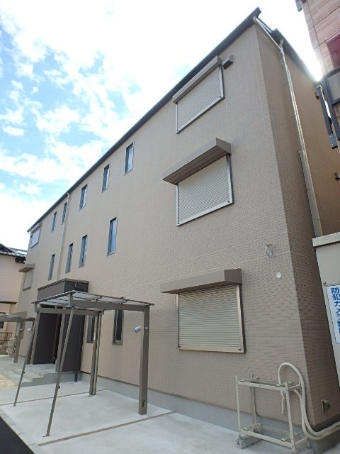 ��ʌ��������܎s��{��㏬��1371-10�̃A�p�[�g�̌����O��