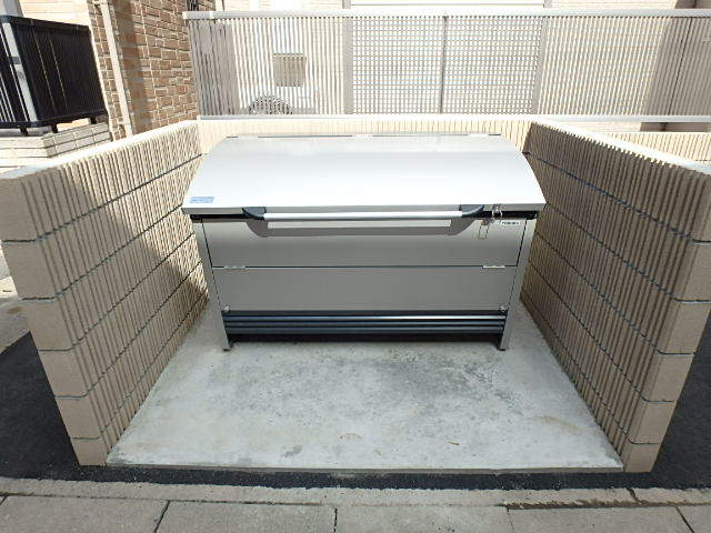 ��ʌ��������܎s��{��㏬���̃A�p�[�g�̂��̑�