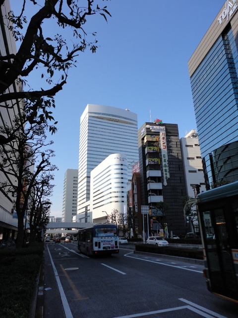 ��ʌ��������܎s��{��听���Q���ڂ̃A�p�[�g�̎���