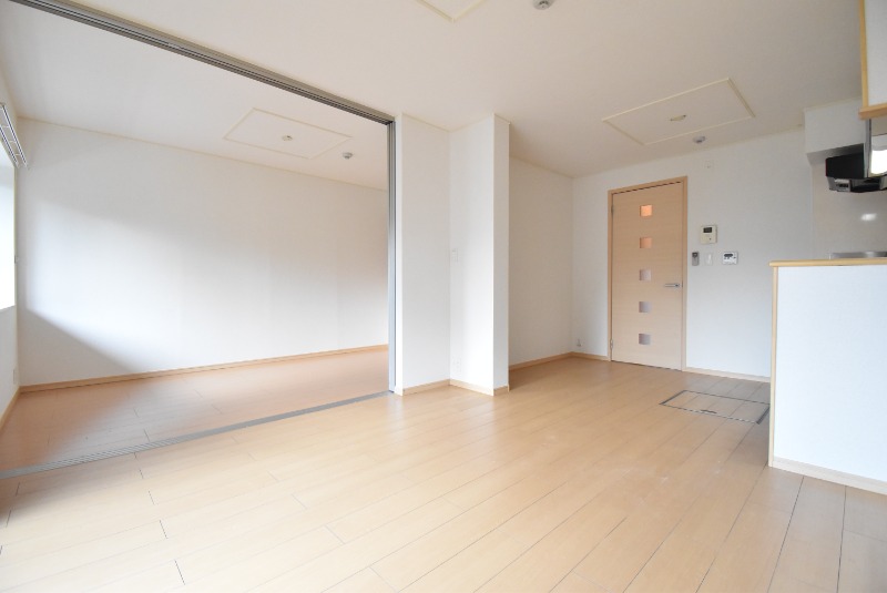 ��ʌ��������܎s����厚���v�ۂ̃}���V�����̋��ԁE���r���O