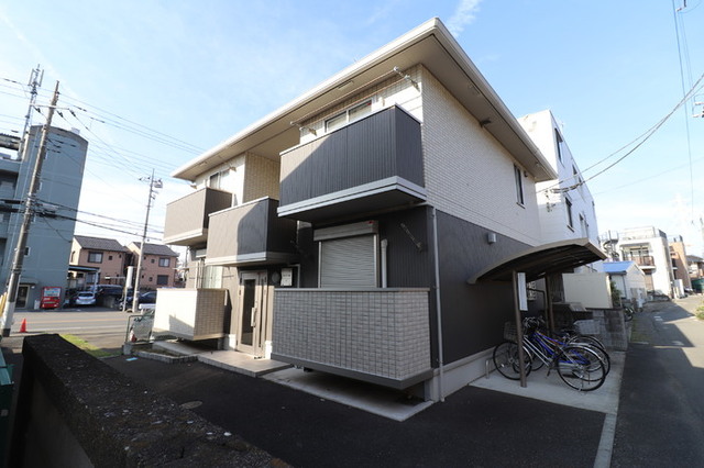 ��ʌ��������܎s�Y�a���؍�T����14-30�̃A�p�[�g�̌����O��