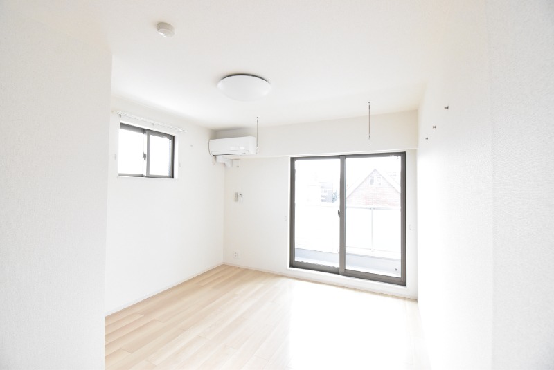 ��ʌ�����s�����R���ڂ̃A�p�[�g�̂��̑������E�X�y�[�X