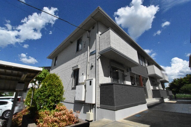 ��ʌ�����s�厚�����̃A�p�[�g�̌����O��