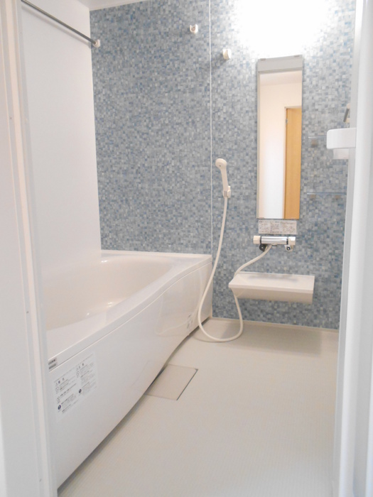 ��ʌ�����s�厚�����̃A�p�[�g�̃o�X