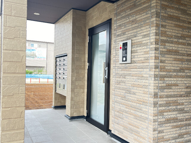 ��ʌ��������܎s�΋�厚���̃A�p�[�g�̃G���g�����X