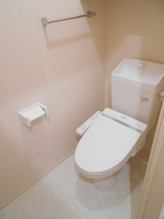 ��ʌ�����s�厚�����̃A�p�[�g�̃g�C��