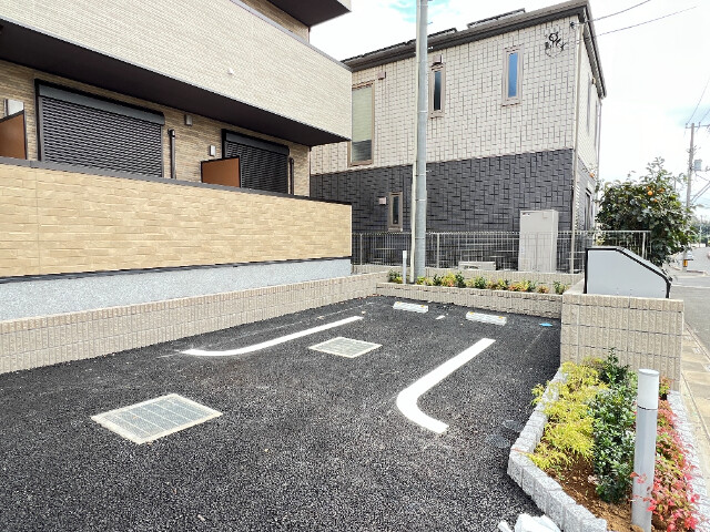 ��ʌ��������܎s�΋�厚���̃A�p�[�g�̒��ԏ�