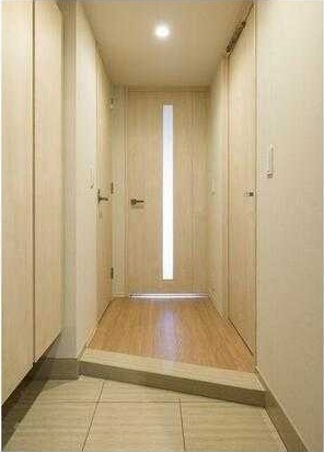 ��ʌ�����s������P���ڂ̃}���V�����̌���