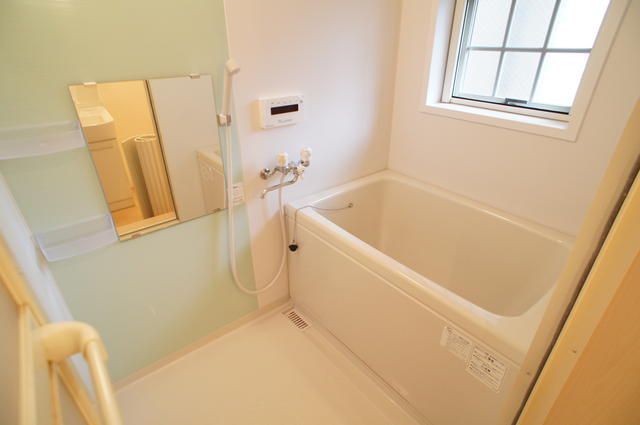 ��ʌ��������܎s�Y�a�挳���P���ڂ̃A�p�[�g�̃o�X