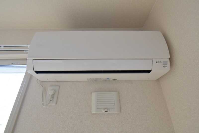 ��ʌ�����s�t���P���ڂ̃A�p�[�g�̂��̑��ݔ�