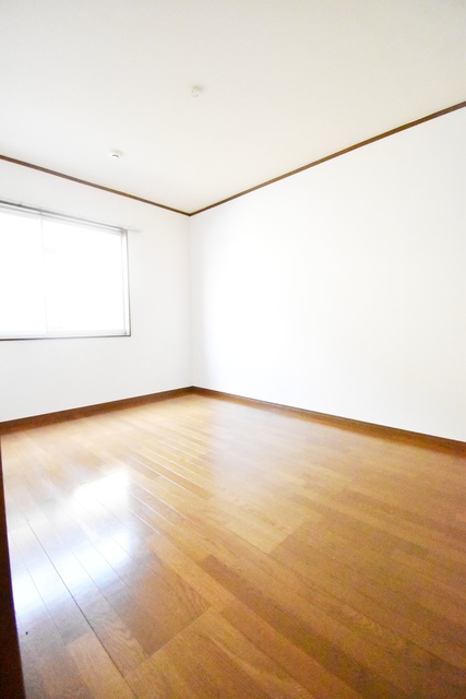 ��ʌ��������܎s��{��x�̓����P���ڂ̃A�p�[�g�̂��̑������E�X�y�[�X