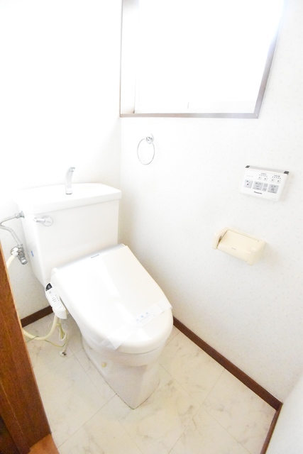 ��ʌ��������܎s��{��x�̓����P���ڂ̃A�p�[�g�̃g�C��