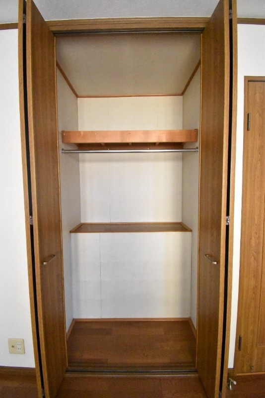 ��ʌ��������܎s��{��x�̓����P���ڂ̃A�p�[�g�̎��[