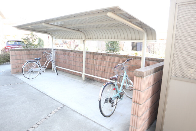 ��ʌ�����s�����R���ڂ̃A�p�[�g�̂��̑�