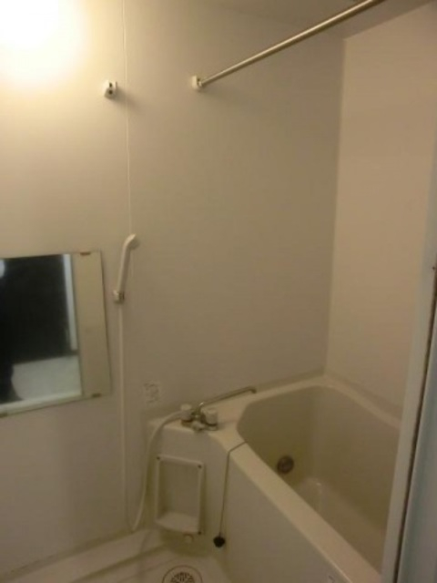 ��ʌ�����s��ԑ�Q���ڂ̃A�p�[�g�̃o�X