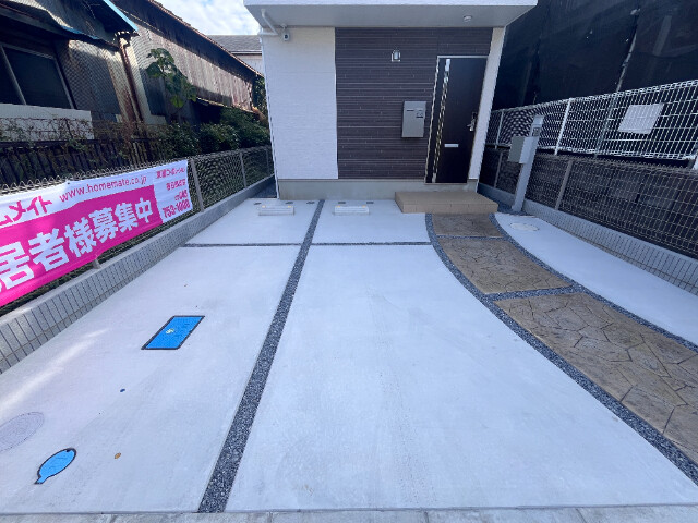 ��ʌ��t�����s���ǂ̈�ˌ��Ă̒��ԏ�