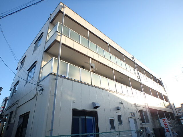 ��ʌ������s�J�˒���414-1�̃}���V�����̌����O��