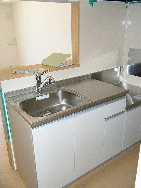 ��ʌ��������܎s��΋�㗢�P���ڂ̃A�p�[�g�̃L�b�`��