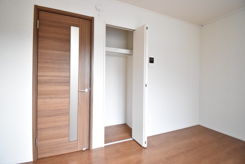 ��ʌ�����s�K���P���ڂ̃A�p�[�g�̎��[