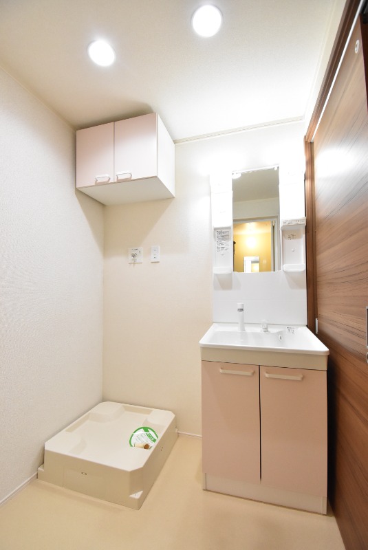 ��ʌ�����s�K���P���ڂ̃A�p�[�g�̐��ʏ�