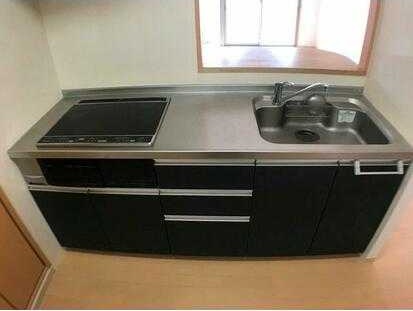 ��ʌ��������܎s�Y�a�擌�����̃}���V�����̃L�b�`��