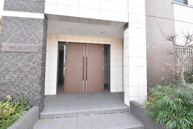 ��ʌ��z�J�s���C�N�^�E���Q���ڂ̃}���V�����̃G���g�����X