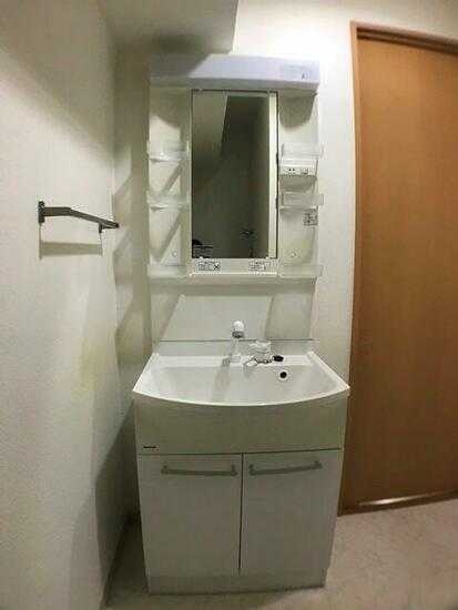 ��ʌ��������܎s�Y�a�擌�����̃}���V�����̐��ʏ�