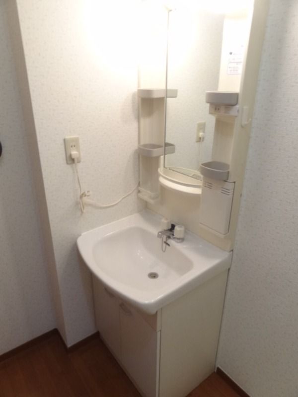 ��ʌ��������܎s����O���T���ڂ̃A�p�[�g�̐��ʏ�