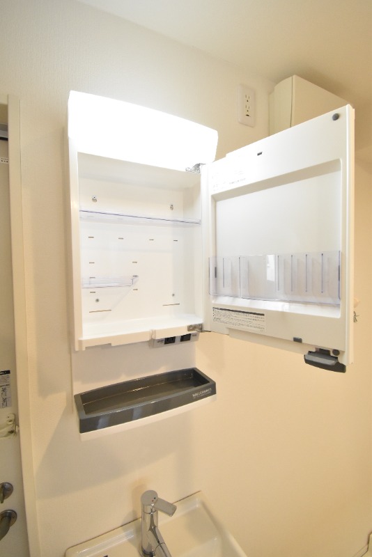 ��ʌ��������܎s��{�擌���P���ڂ̃A�p�[�g�̐��ʏ�