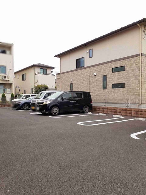 ��ʌ��������܎s��΋�������R���ڂ̃A�p�[�g�̒��ԏ�