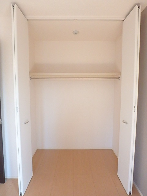 ��ʌ��������܎s�Y�a�挳���Q���ڂ̃A�p�[�g�̎��[